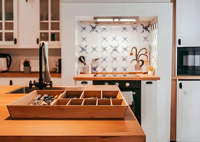 Historic & Stylish 3bed Centre By Gt House